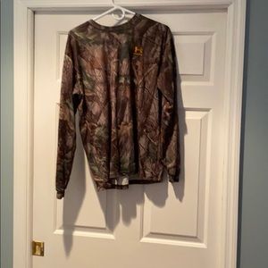 Under Armour Camo long sleeve performance t shirt